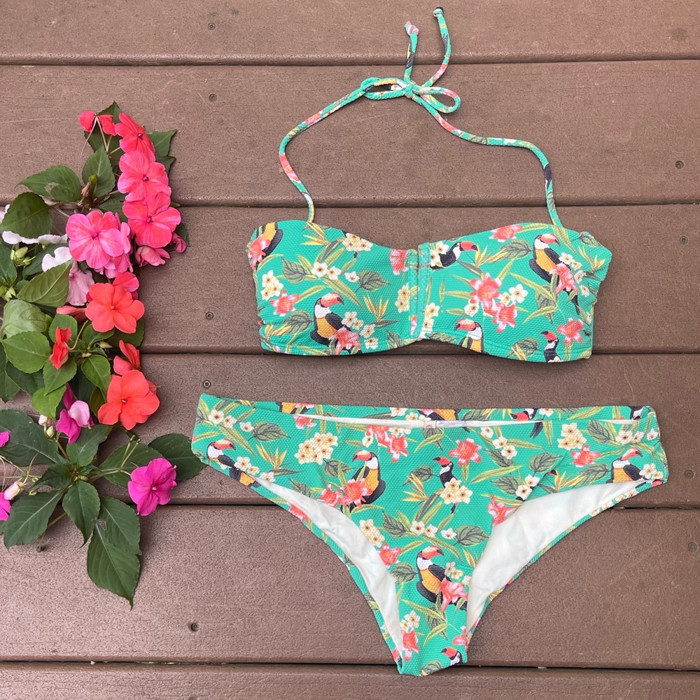 OndadeMar bikini size Small tropical toucan print